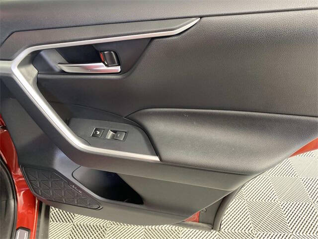 2023 Toyota RAV4 Prime SE