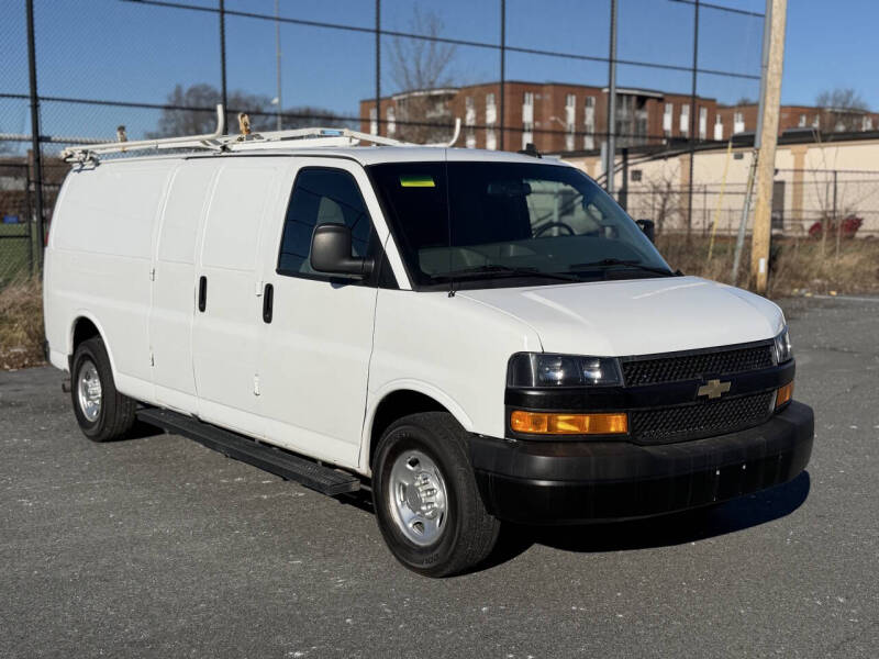 2019 Chevrolet Express 2500