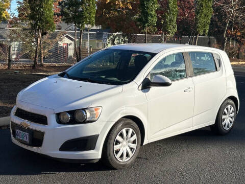2014 Chevrolet Sonic LS Auto