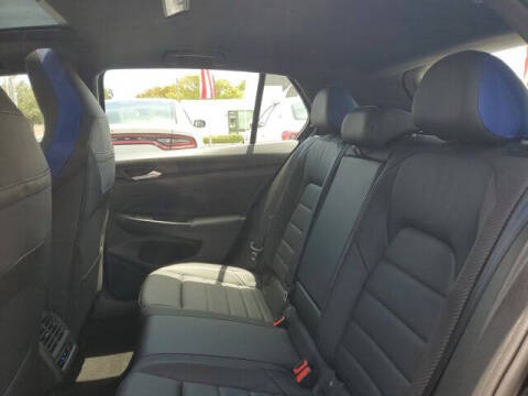 2023 Volkswagen Golf R 4Motion