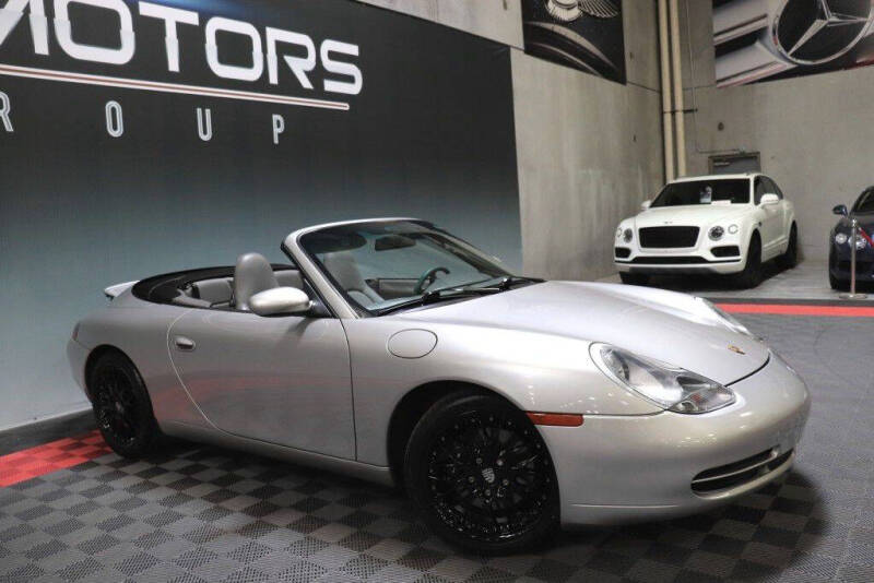 2000 Porsche 911 Carrera
