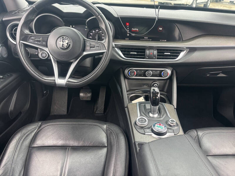 2018 Alfa Romeo Stelvio Ti