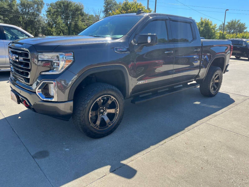 2019 GMC Sierra 1500 AT4's photo
