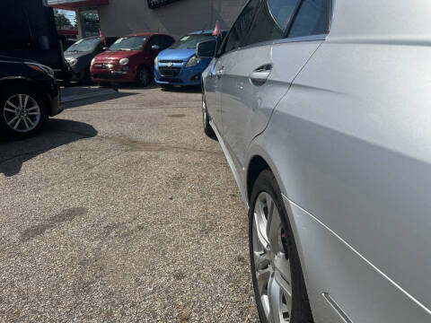 2011 Mercedes-Benz E-Class E 350 Luxury 4MATIC