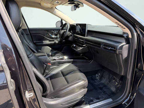 2024 Lincoln Corsair Premiere