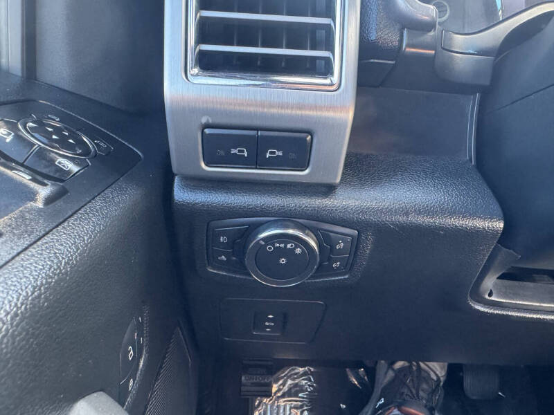 2015 Ford F-150 Platinum