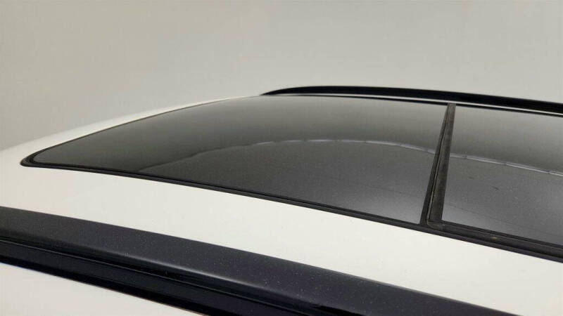 2023 Genesis GV70 2.5T Standard