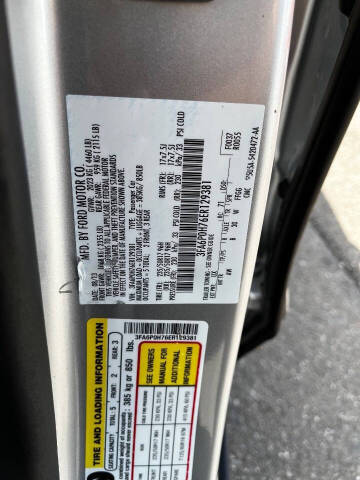 2014 Ford Fusion SE