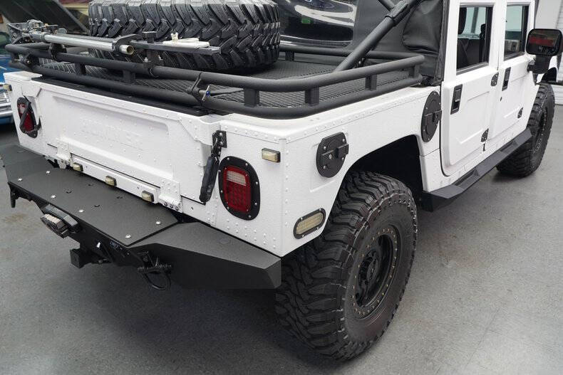 2002 HUMMER H1 Open Top