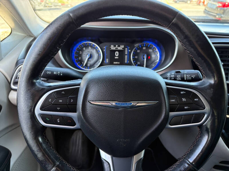 2018 Chrysler Pacifica Touring L