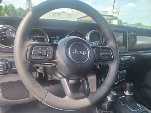 2023 Jeep Gladiator Sport S