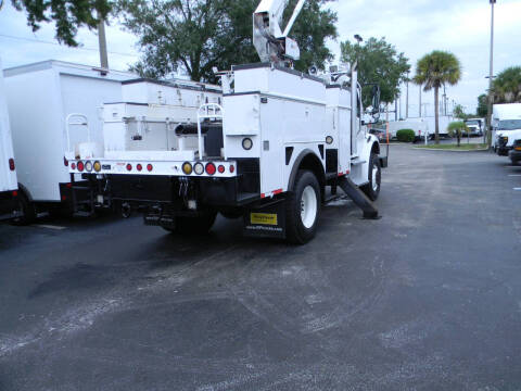 2016 Freightliner M2 106