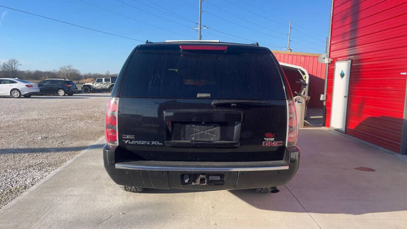 2009 GMC Yukon XL Denali