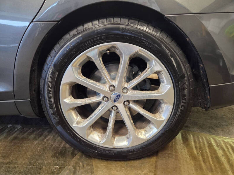 2016 Ford Taurus Limited