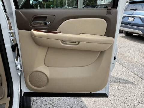 2013 Chevrolet Suburban LTZ
