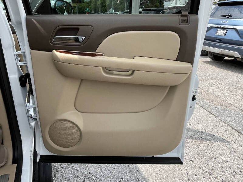 2013 Chevrolet Suburban LTZ