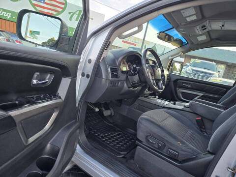 2015 Nissan Armada SV