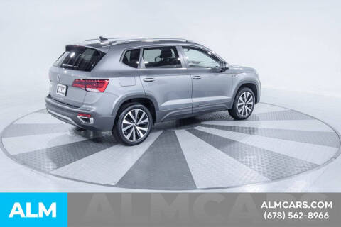 2024 Volkswagen Taos SE