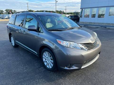 2015 Toyota Sienna for sale at AUTO POINT USED CARS in Rosedale MD