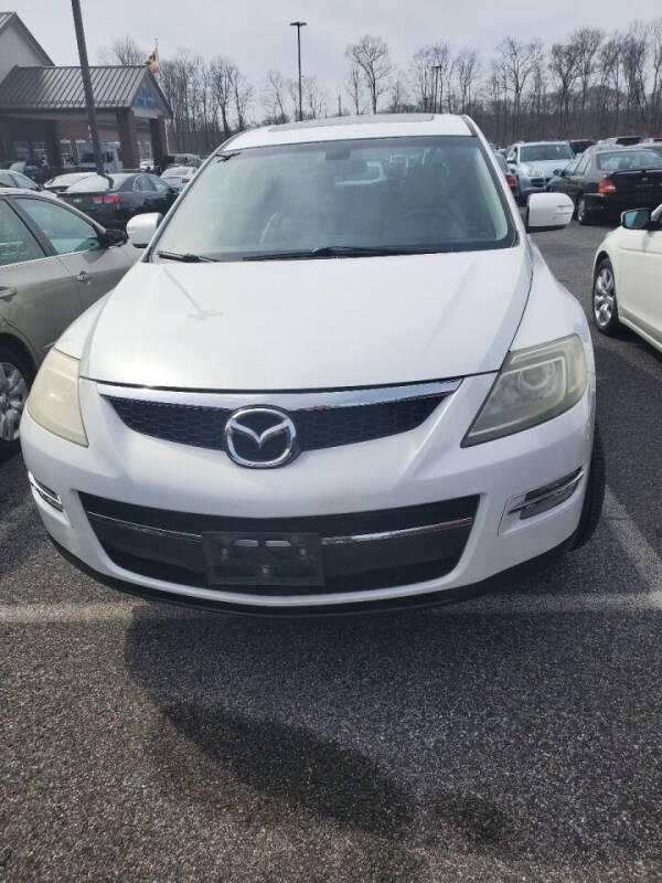 2008 Mazda CX-9 for sale at FIVE FRIENDS AUTO in Wilmington DE