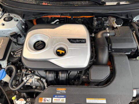 2017 Hyundai Sonata Hybrid SE