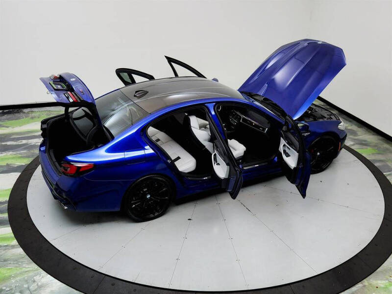 2022 BMW M5