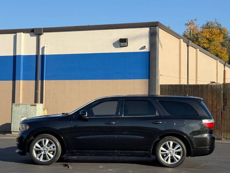 Used 2012 Dodge Durango R/T with VIN 1C4SDHCT2CC330467 for sale in Sacramento, CA