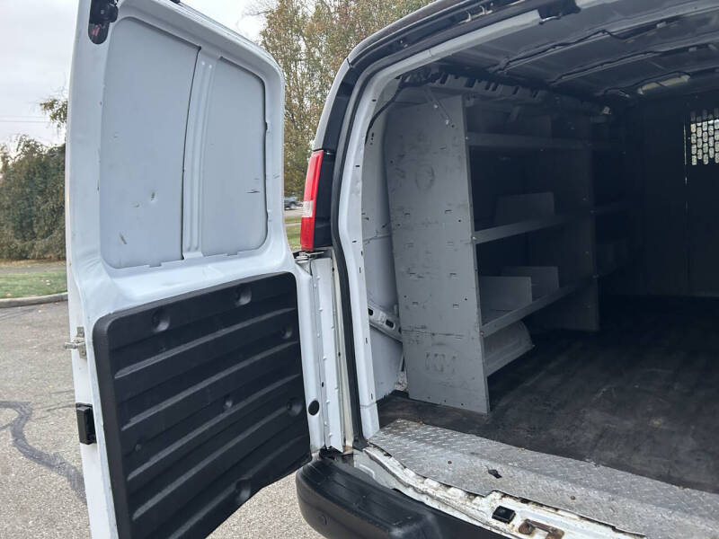 2019 Chevrolet Express 3500