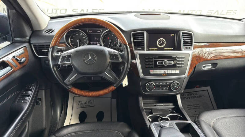 2012 Mercedes-Benz M-Class ML 550