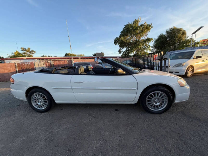 2004 Chrysler Sebring