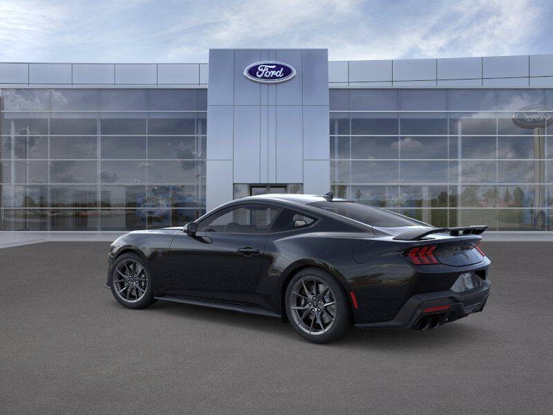 2026 Ford Mustang Dark Horse