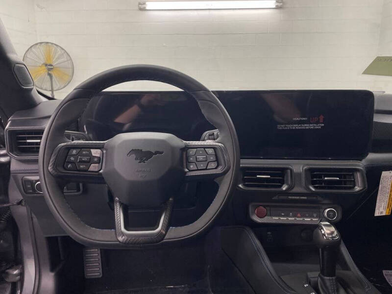 2025 Ford Mustang Dark Horse