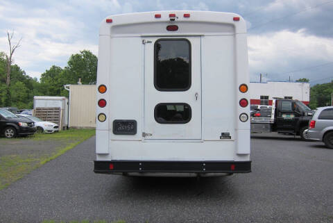 2016 Ford E-Series E-450 SD