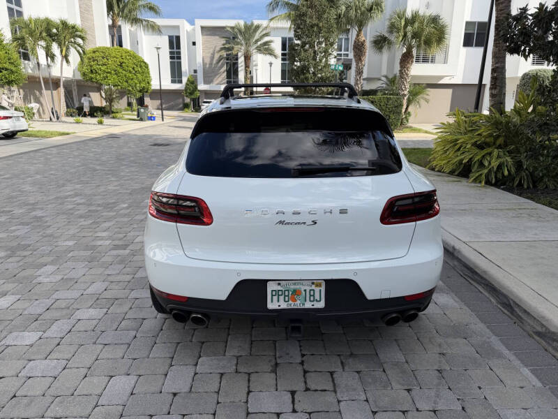 2018 Porsche Macan S