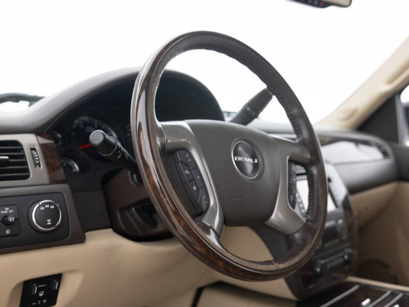 2013 GMC Sierra 2500HD Denali