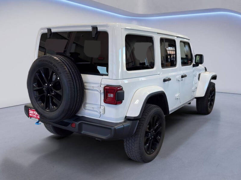 2024 Jeep Wrangler Sahara 4xe