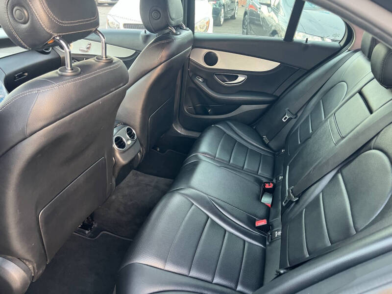 2016 Mercedes-Benz C-Class C 300 Luxury