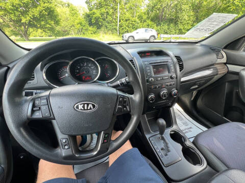 2013 Kia Sorento LX