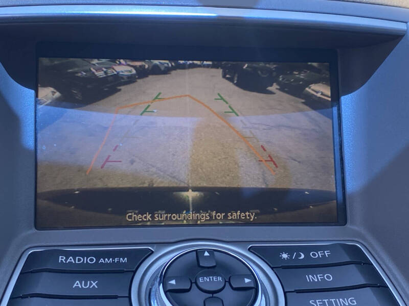 2011 Infiniti G37 Sedan x