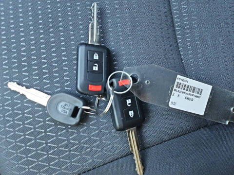 2024 Mitsubishi Mirage G4 ES