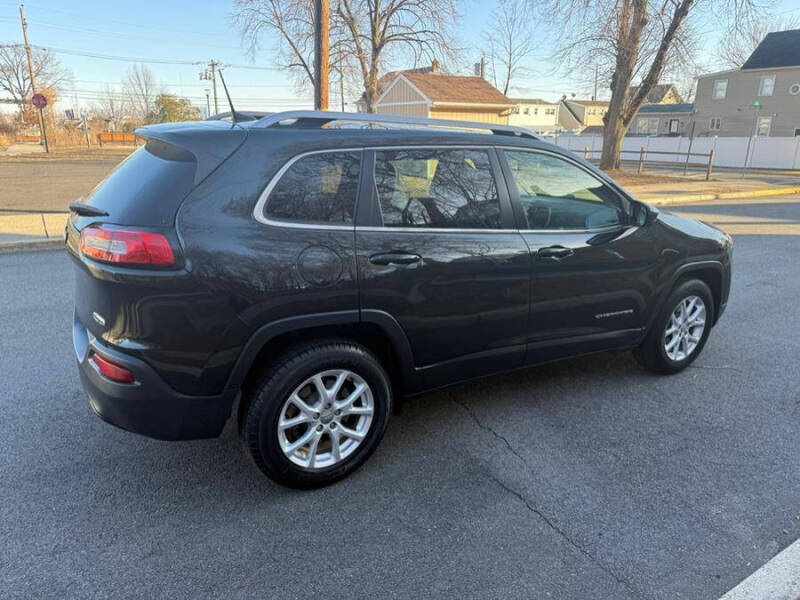 2016 Jeep Cherokee