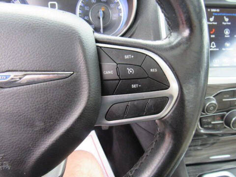 2019 Chrysler 300 Touring L