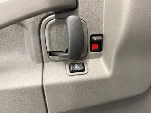 2025 Chevrolet Express LS 3500