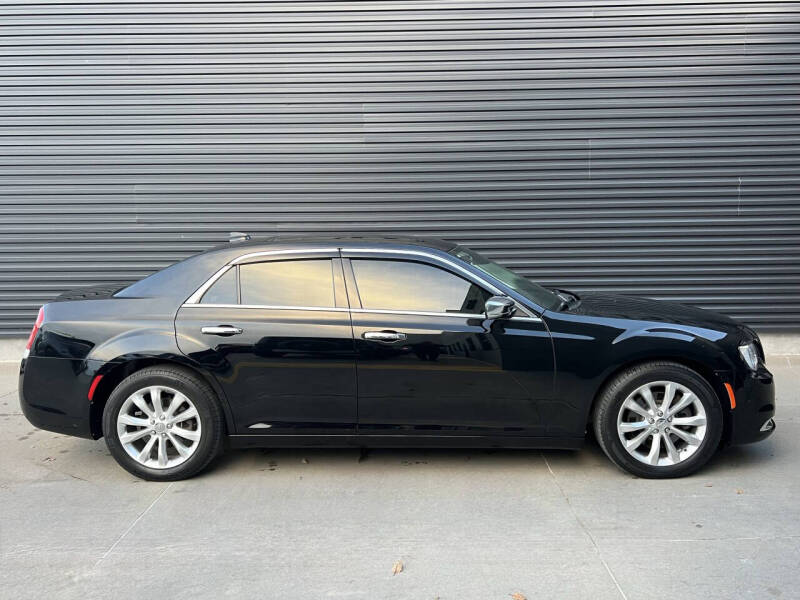 2019 Chrysler 300 Limited