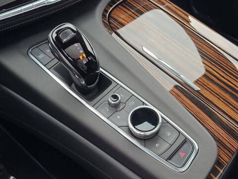 2024 Cadillac Escalade ESV Premium Luxury