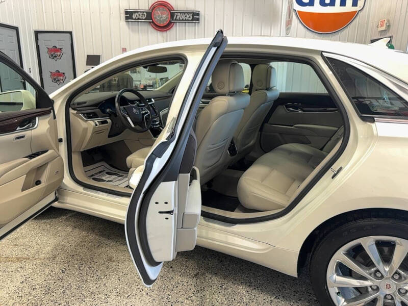 2014 Cadillac XTS Luxury Collection