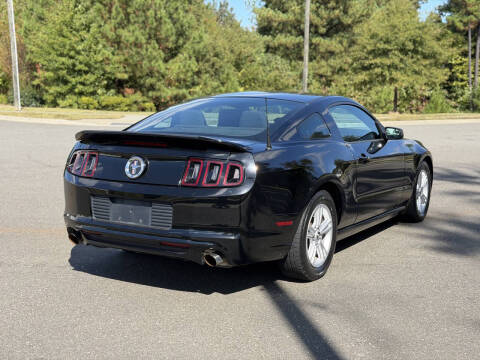 2014 Ford Mustang V6