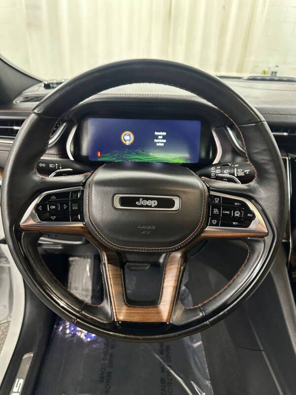 2022 Jeep Grand Cherokee Summit 4xe
