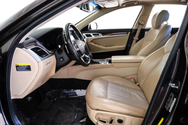 2015 Hyundai Genesis