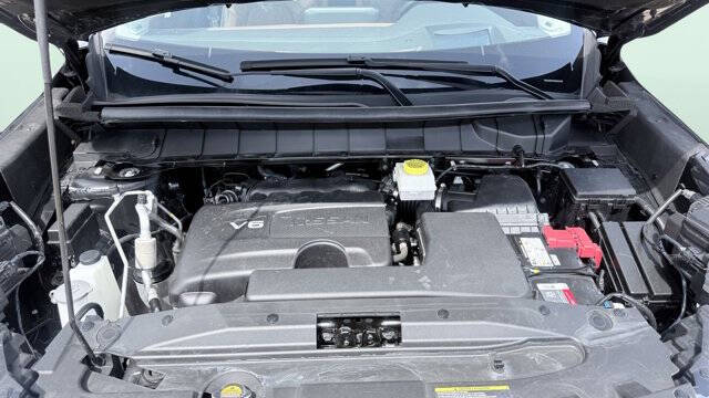 2023 Nissan Pathfinder Platinum